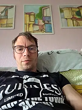 Schnubby1 online show from April 24, 2:41 pm