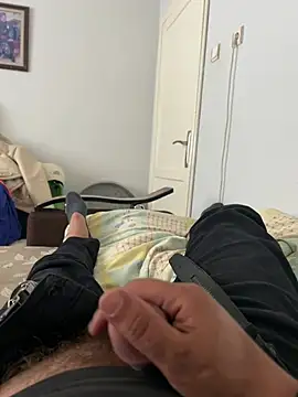 sikergecer3435 online show from April 25, 4:37 am