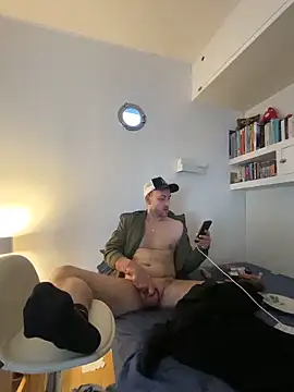 BurredShopping online show from March 8, 4:22 pm