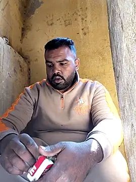 ListedLoin online show from March 8, 9:57 am