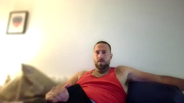 jwiththethickone413 online show from July 25, 5:32 pm