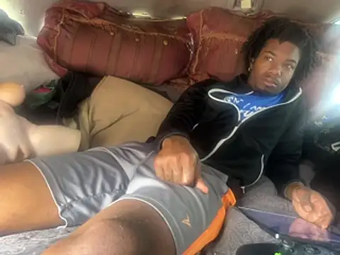 SlimeCrownzOut5 online show from February 16, 5:55 pm