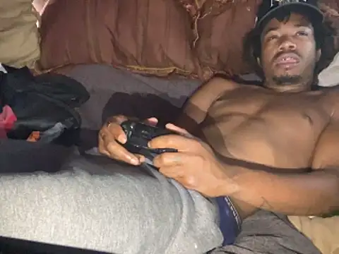 SlimeCrownzOut5 online show from March 9, 6:46 pm