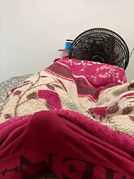 Snapshot of thfrances chatting on September 21, 1:33 pm thfrances online show from September 21, 1:33 pm