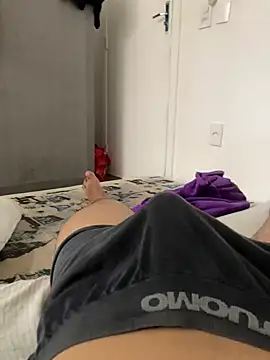 Snapshot of thfrances chatting on January 26, 1:36 pm thfrances online show from January 26, 1:36 pm