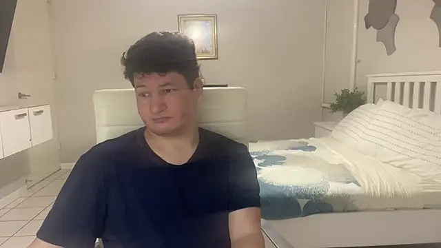 Lorenzo hernandez online show from February 12, 4:55 pm