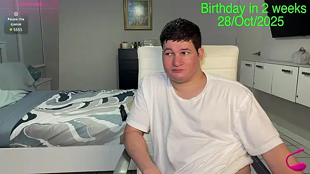 Lorenzo hernandez online show from October 5, 12:14 am