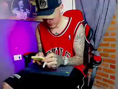 smoker445 online show from February 8, 12:28 pm