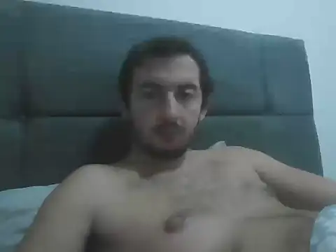 laynufff online show from November 30, 6:32 pm