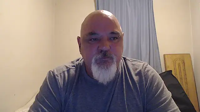 Snapshot of Newfiesausage1972 chatting on September 10, 2:49 pm Newfiesausage1972 online show from September 10, 2:49 pm