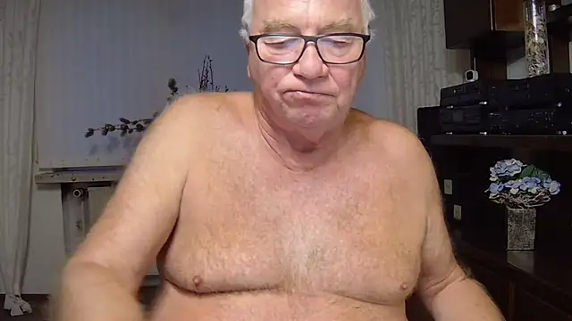 biggandybig online show from October 3, 5:18 pm