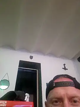 RomWoolf online show from October 29, 9:51 pm