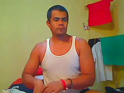 Snapshot of lozter345 chatting on September 24, 12:21 am lozter345 online show from September 24, 12:21 am