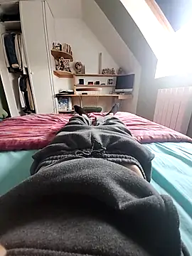 Vijeniv13 online show from March 7, 1:42 pm