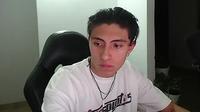 jay dimarco2 online show from September 22, 2:00 am