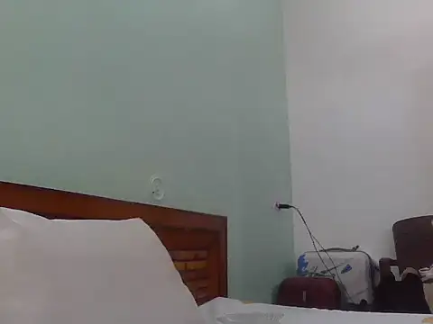 Snapshot of mainhoondon98 chatting on October 14, 7:48 am mainhoondon98 online show from October 14, 7:48 am