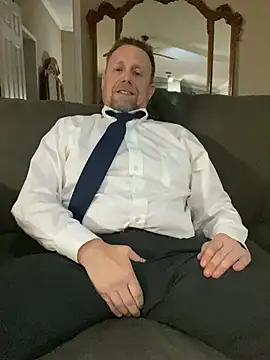 Realybigdill online show from April 21, 3:23 am