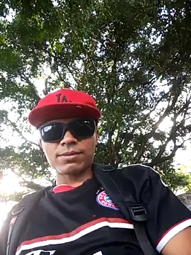 Akonam3000 online show from December 5, 9:55 pm