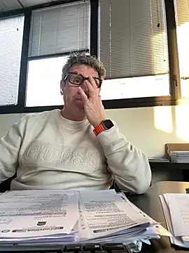 Britmi online show from February 7, 3:52 pm