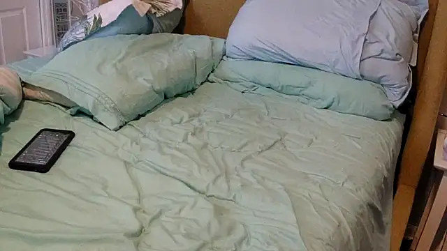 theclubist111 online show from September 13, 12:06 pm