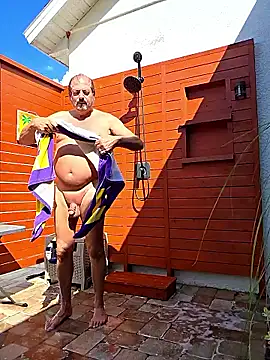 theclubist111 online show from March 10, 7:42 pm