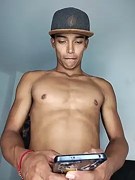 Demiansteven2 online show from June 8, 7:26 pm