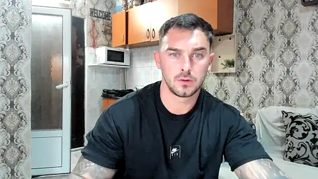 Snapshot of Jonmusclemaster chatting on September 10, 7:45 pm Jonmusclemaster online show from September 10, 7:45 pm