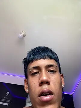 Alan Cute18 online show from July 28, 5:01 pm