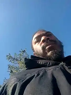 MRHANDSOME3800 online show from February 5, 5:20 pm