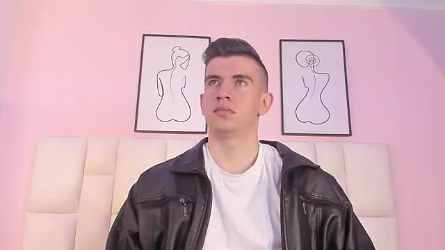 MikaelSlow online show from April 23, 4:28 am