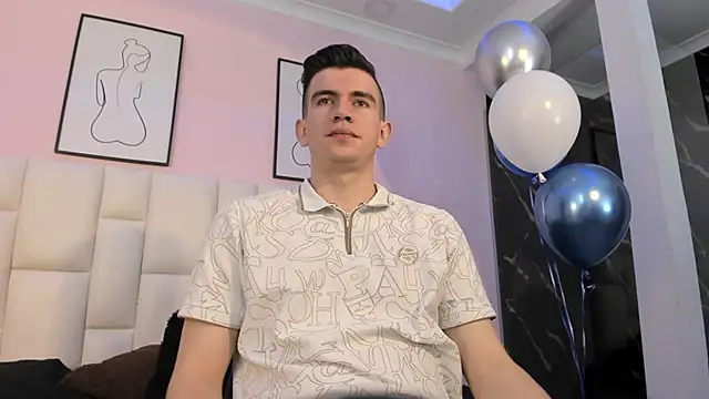 MikaelSlow online show from April 25, 4:37 am