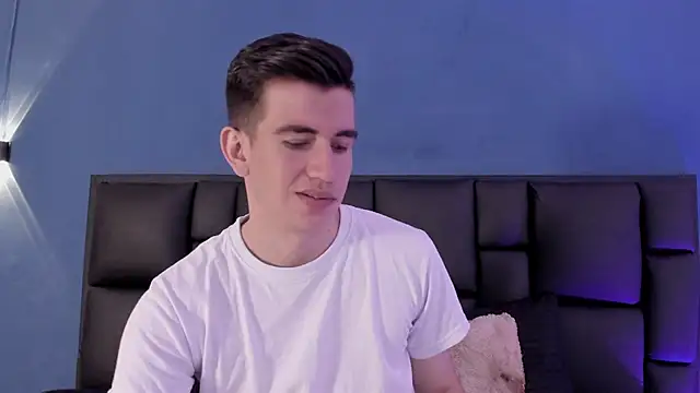 MikaelSlow online show from September 14, 4:58 am