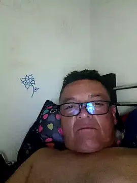 Snapshot of Anuviss_lxx chatting on September 27, 3:04 am Anuviss lxx online show from September 27, 3:04 am