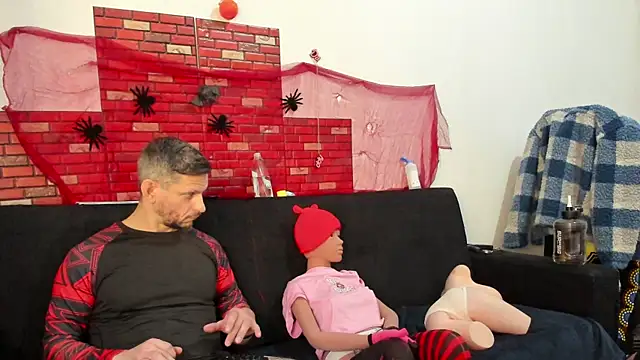 Snapshot of Samurayjiu chatting on February 5, 12:49 pm Samurayjiu online show from February 5, 12:49 pm