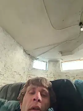 SpAzZ1234 online show from April 6, 9:48 pm