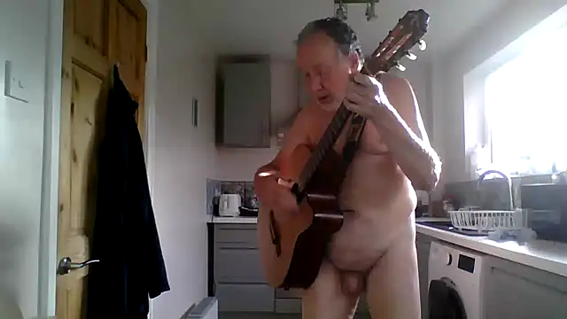 Snapshot of jimmybenido chatting on September 28, 4:16 pm jimmybenido online show from September 28, 4:16 pm