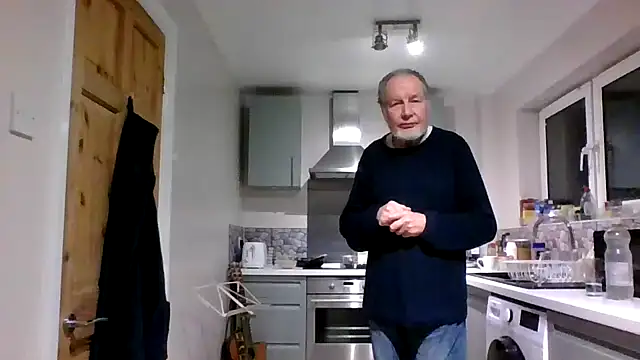 Snapshot of jimmybenido chatting on January 7, 5:09 pm jimmybenido online show from January 7, 5:09 pm