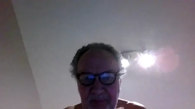 Snapshot of jimmybenido chatting on October 11, 5:39 pm jimmybenido online show from October 11, 5:39 pm
