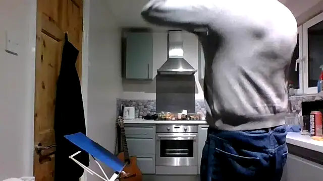 Snapshot of jimmybenido chatting on January 17, 5:20 pm jimmybenido online show from January 17, 5:20 pm