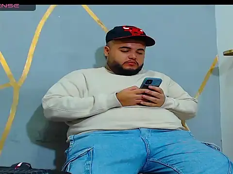 damian chubby online show from November 16, 7:43 am