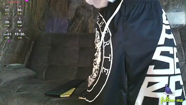 Snapshot of Daviid_laidd chatting on March 5, 9:28 pm Daviid laidd online show from March 5, 9:28 pm