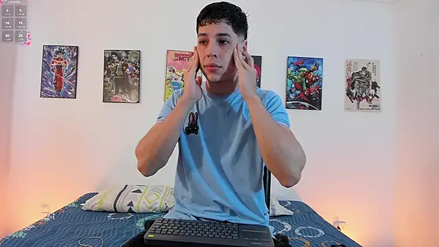 jonathanjoestar  online show from March 27, 10:00 pm