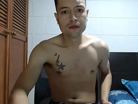 dimitriquiet05 online show from February 22, 8:16 am