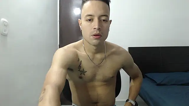 dimitriquiet05 online show from December 26, 3:06 am