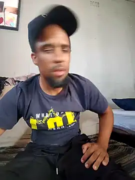 Snapshot of Tigermanboy chatting on October 17, 1:26 pm Tigermanboy online show from October 17, 1:26 pm