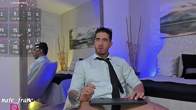 Snapshot of Nate_franco chatting on January 30, 3:55 am Nate franco online show from January 30, 3:55 am