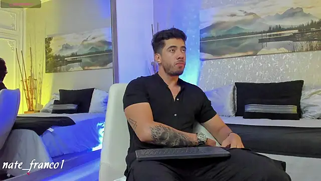 Snapshot of Nate_franco chatting on February 3, 3:31 am Nate franco online show from February 3, 3:31 am