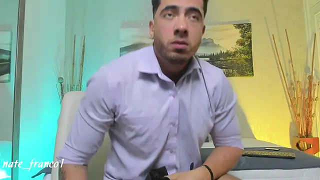 Snapshot of Nate_franco chatting on March 12, 4:08 am Nate franco online show from March 12, 4:08 am