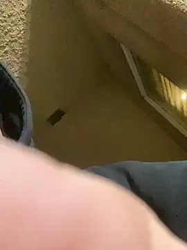 valleyoneofakind online show from December 28, 2:01 am