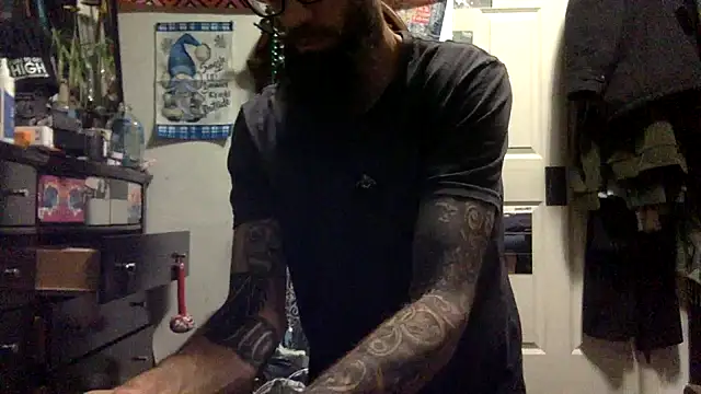 Robriguezxxx online show from April 2, 6:54 am